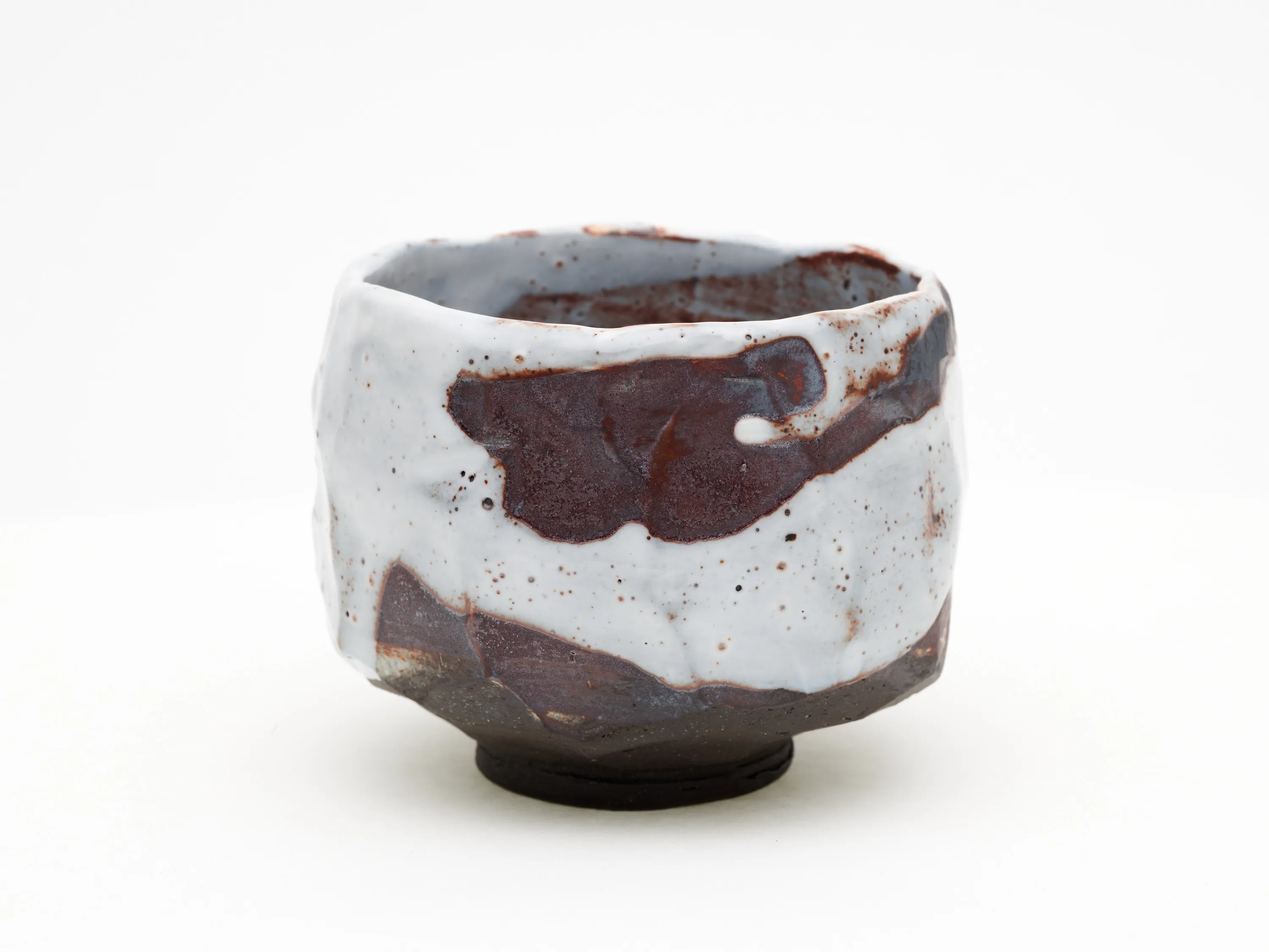 Hand-carved Kuro Shino Chawan — view 2