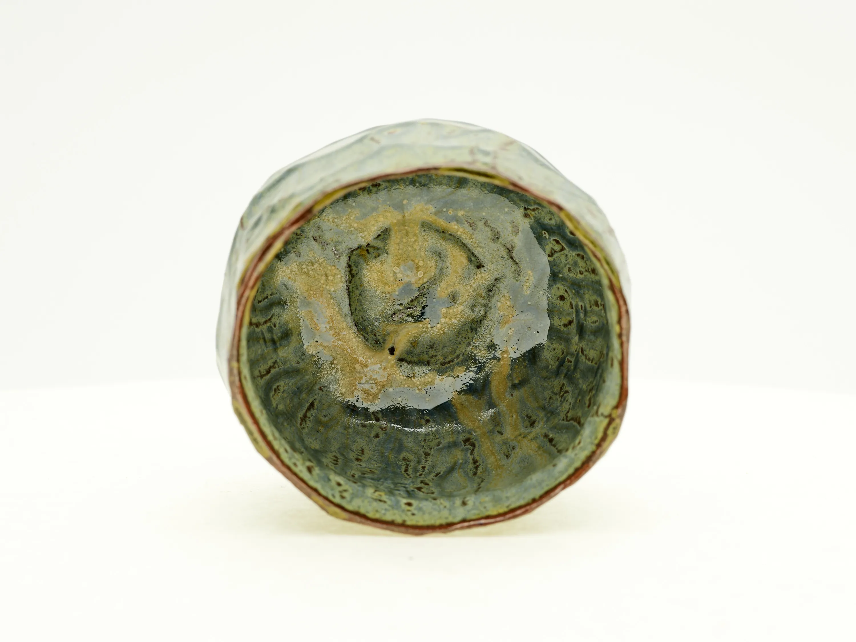 Ash-glazed Hand-carved Chawan — view 5
